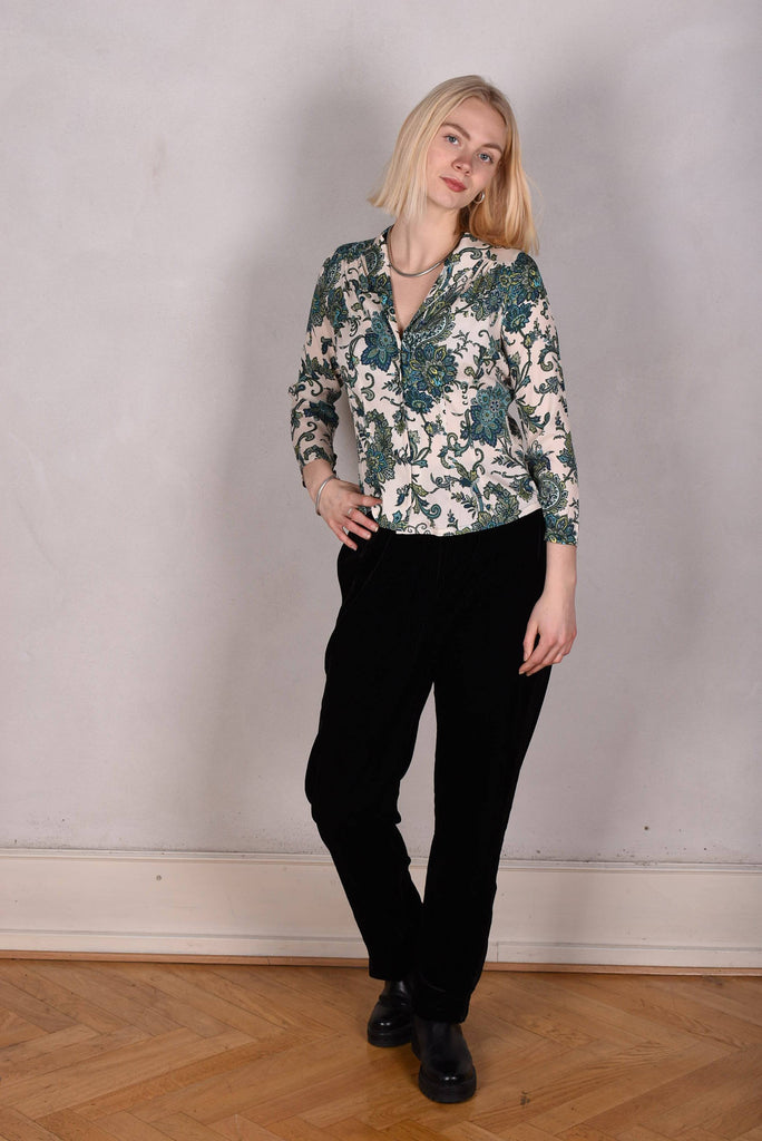 Sifty. Fitted Blouse/jacket in stretch crepe silk (Seasley) - Tone Barker Silk