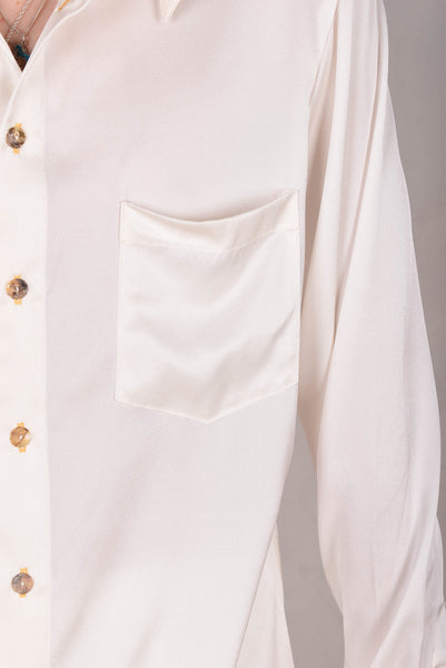 Man-Shirt. Shirt in Stretch Silk (95%silk/5%elastan) Col.: "Off-white"