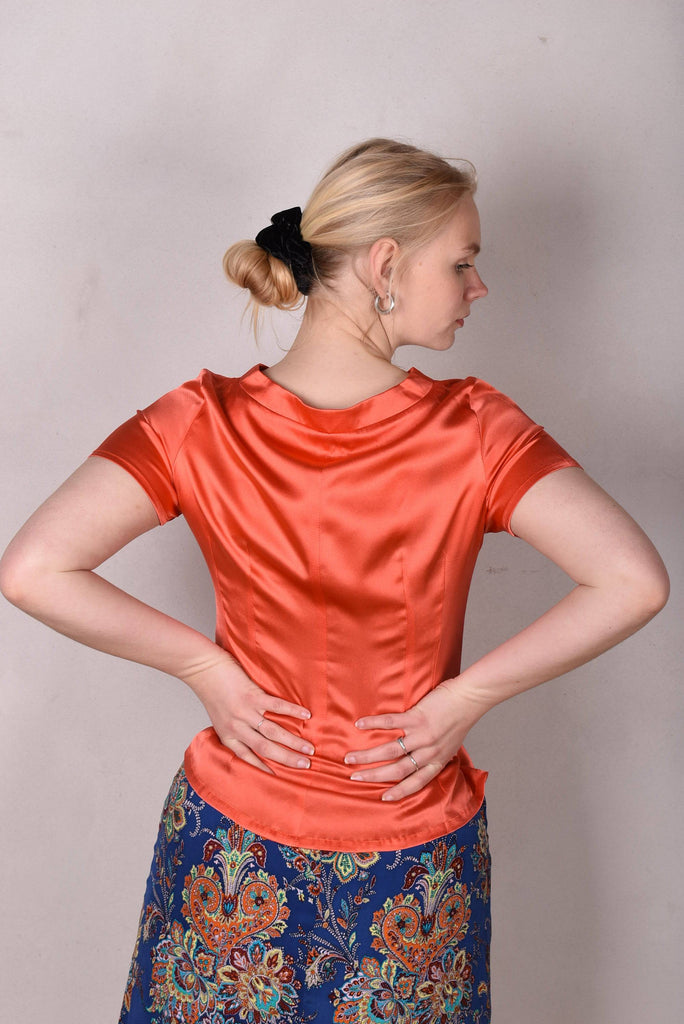 Shordrey. Silk stretch top, classic style. (Coral) - Tone Barker Silk