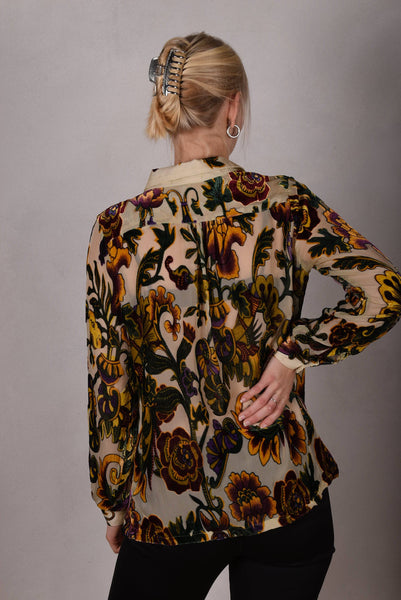 Tamie-Velvet. Classic shirt in  silk/viscose velvet-devoré "Goldie"