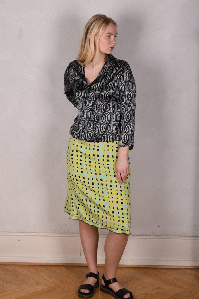 Nuette. Long sleeve blouse in 100% silk net (mesh) Black - Tone Barker Silk