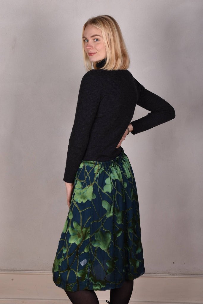 Monadou, Silk skirt in two layers, reversible ("Grenim/Gripe") - Tone Barker Silk