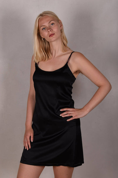 Dorianne. Slipdress in stretch silk. Black