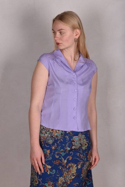 Sif. Short sleeve stretch silk blouse "Lilac"