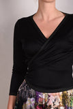 Wrapic. Wrap top in 100% silk jersey (silk knit) Col.: 