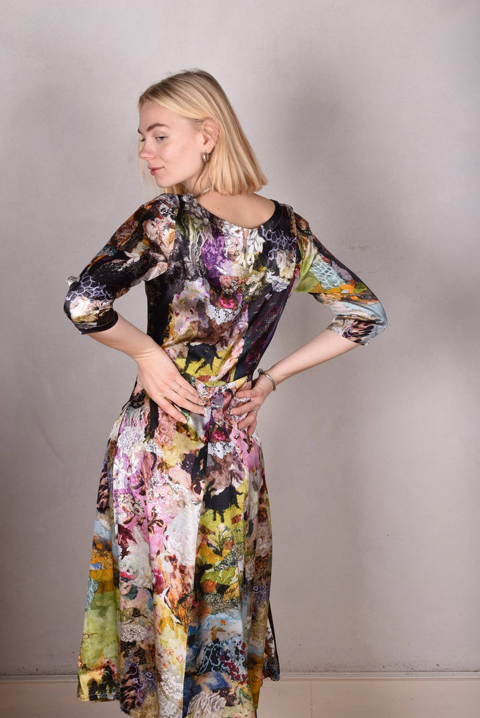 Jane. Stretch Silk midi-length dress with pockets (Val-de-Nulle) - Tone Barker Silk