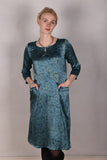 Marinova Stretch silk dress, classic style w. pockets. Print: "Green stripes"
