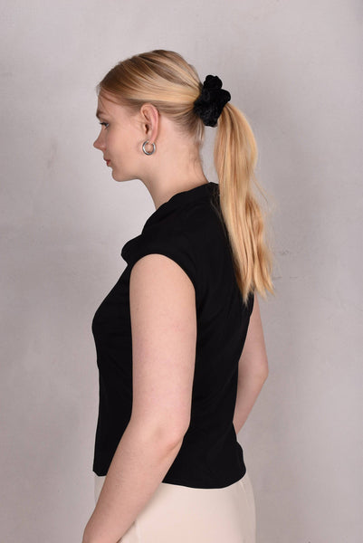 Sif. Short sleeve stretch silk blouse "Black"