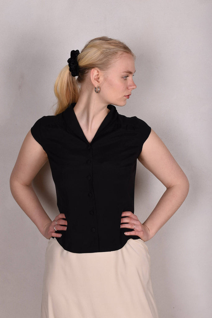 Sif. Short sleeve stretch silk blouse "Black" - Tone Barker Silk