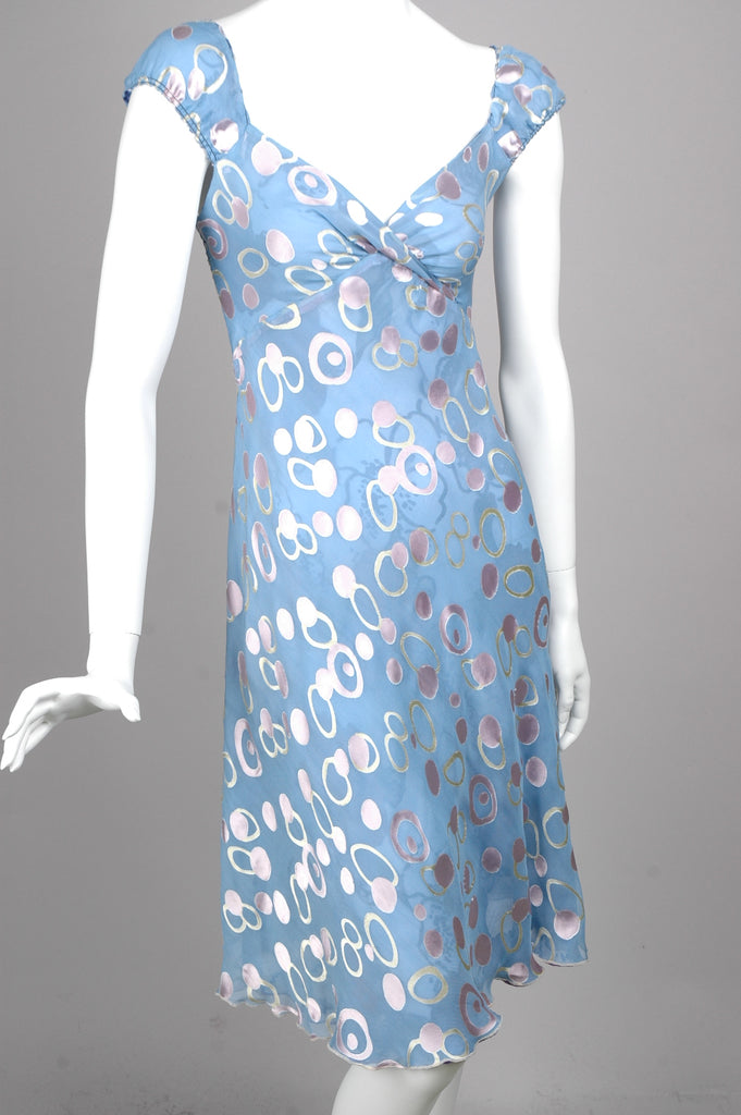 "Margrethe" Reversible dress in two layers of silk devoré. "Neet/Plavander"