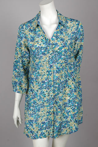 "Henrietta" Lang skjorte i 100% silke Crepe de Chine. "Blue"