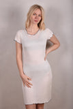 Nunite Short sleeve dress in 100% silk jersey. Off-white