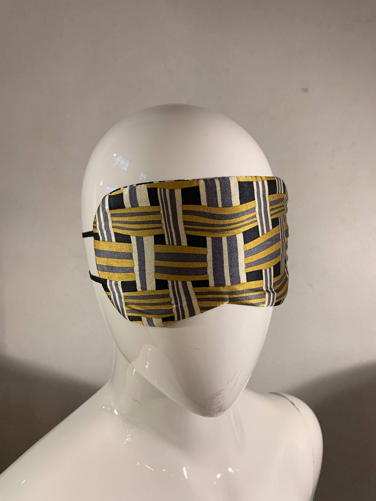 Sleeping mask in pure silk. Print "Tasket" - Tone Barker Silk