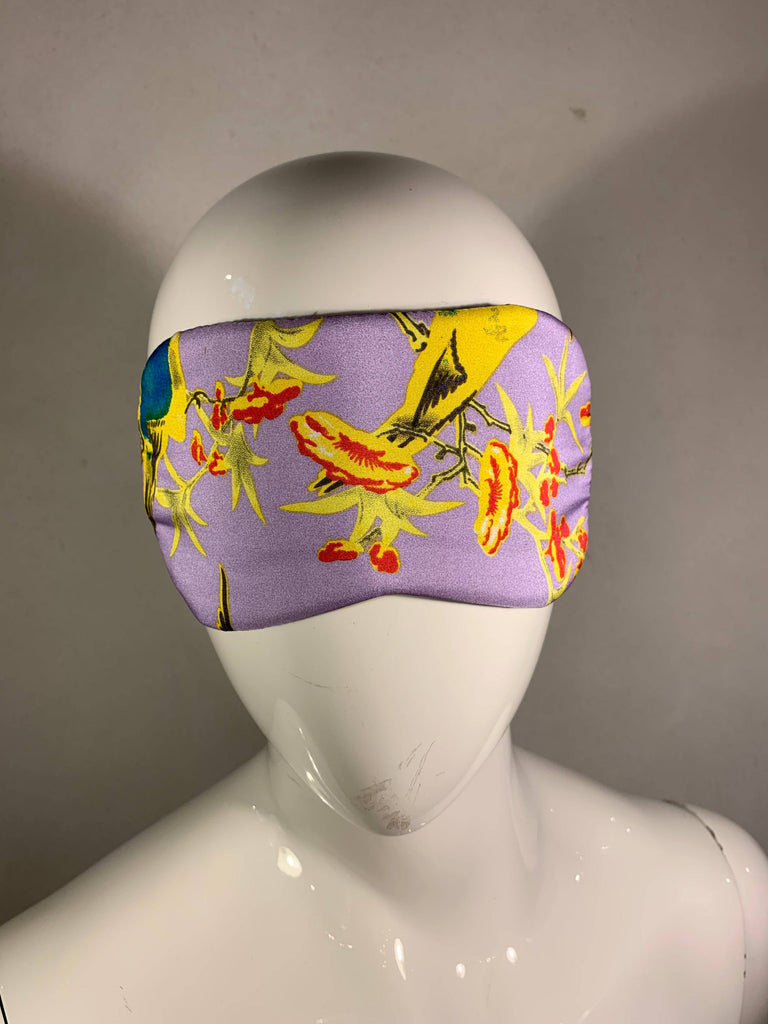 Sleeping mask in pure silk. Print "Lilabird"